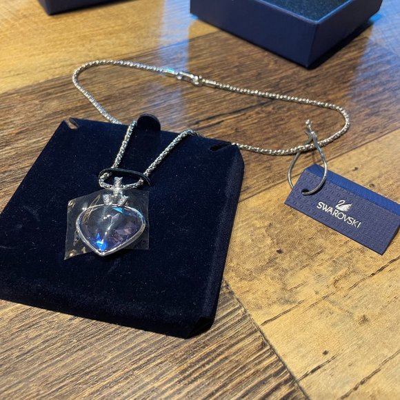 Swarovksi Oceanic Tanzanite Crystal Heart Necklace NWT - Picture 11 of 14